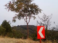 -鬼笑石后山停车场