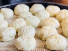 -李与白包子铺(桐梓林店)