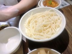 -龙巢盱眙龙虾·牛蛙·烧烤宵夜(八卦岭店)