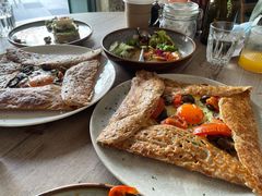 鸡蛋蘑菇熏肉荞麦可丽饼-RAC BAR(安福路店)