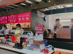 -星巴克(上海虹桥站2A检票口)
