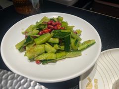 -辣尚瘾·烤鱼·新川菜(牡丹园直营店)