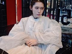-屋有岛沉浸游戏旗舰店(中山公园店)