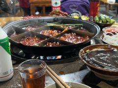 -正南齊北重庆老火锅(光华村直营店)