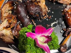 -小饕荟雅安贡椒鱼鲜馆(广福桥店)