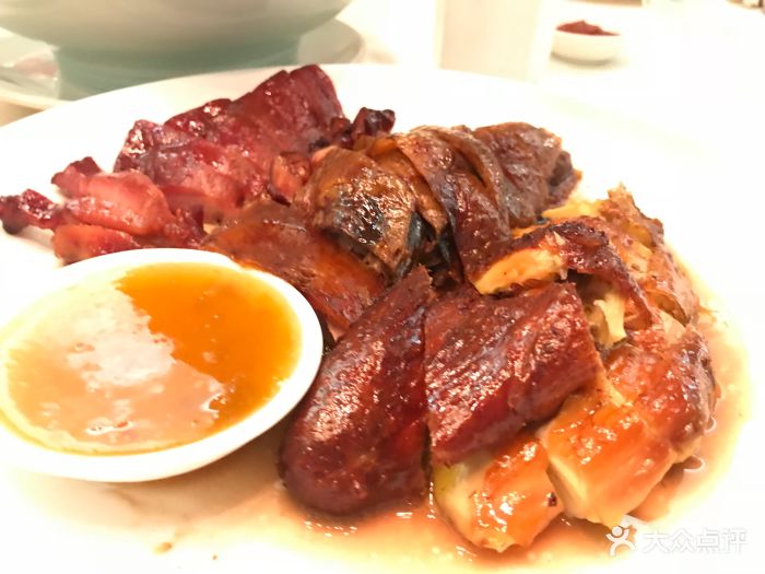 美美港式茶餐厅(诚品店)腊味三拼图片 - 第5张