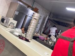 -胡成记口蘑龙眼包子(盐道街店)