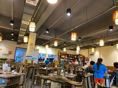 大堂-肖肖酸萝卜鱼火锅(总店)