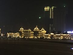 -东港音乐喷泉广场