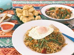 油炸臭豆腐-半坡九号老挝冰咖啡