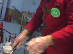 -屯老二农家铁锅炖·行业领军者(梅江店)