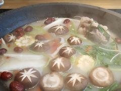 -潘小辣鲜肉老火锅