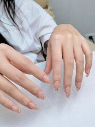 -UU·NAIL美甲美睫專門店