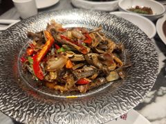 -蔼若春.传承三十年云南菜(金碧公园店)