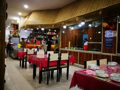大堂-傣家傣味园(东风西路店)
