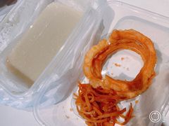 豆汁焦圈-四季民福烤鸭店(前门店)