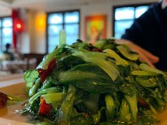 呛炒鸡毛菜-龙门阵茶屋川菜馆(武康路店)