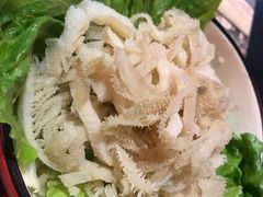 -虾弄弄海派小龙虾·牛羊蝎子火锅