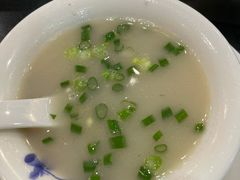 酸汤兔大锅-老来福·非遗酸汤兔(凯旋路店)