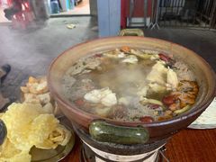 -威邵鸡煲(西华路总店)