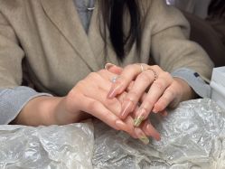 -UGIRL有个美甲