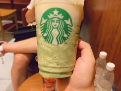 -星巴克臻选(成都环球乐天店)