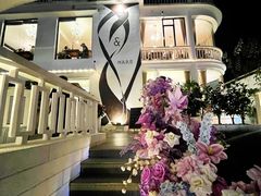 -Mark&Mars Restaurant