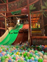 -奇幻丛林(佛罗伦萨小镇店)