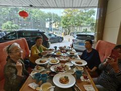 -国宾酒店-花园咖啡自助餐厅(北营房中街店)