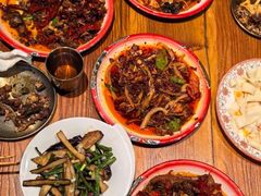 -柴窝堡22号辣子鸡·传承新疆菜