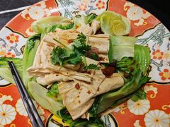 葱油汁竹捞水东芥菜-粤·向群饭店(二沙岛店)