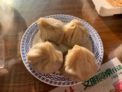 -笑来喜馄饨小笼工坊店(湖滨街店)