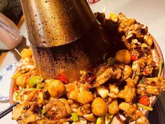 铜锅牛蛙-蛙蛙叫干锅年代(簋街总店)