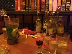 -Helens海伦司小酒馆(王家湾人信汇店)