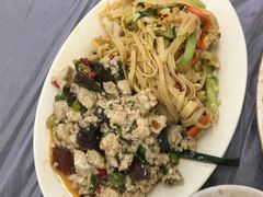-尹记餐馆(花园店)