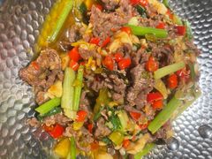 -绿草地·湘菜(7mall店)