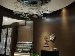 -天津京基皇冠假日酒店