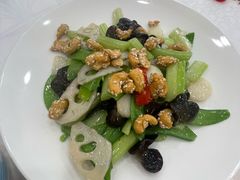 -粤盛海鲜平价店(洛溪食街店)