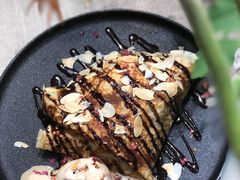 杂果可丽饼-GOTLOT COFFEE&KITCHEN角落厨房NOOK店