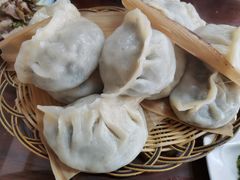 -鸿运美食府