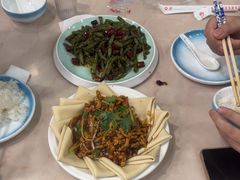 -小锅饭豆腐馆(重工北街普罗旺斯店)