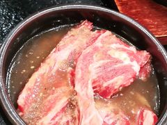 -臻牛烤肉