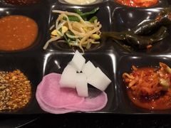 -烤路里·韩国品质自助烤肉(石路天虹4号店)
