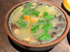 -SHAN山(前滩太古里店)