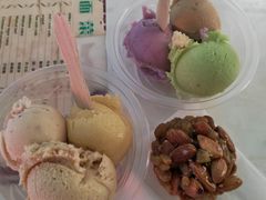 -古老冰山特色冰淇淋店(艾提尕尔店)