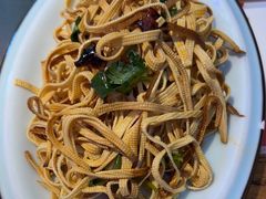 -山河屯铁锅炖·非遗铁锅炖(华强北店)