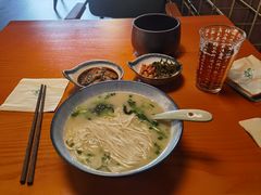 -茗知道茶馆(世博源店)