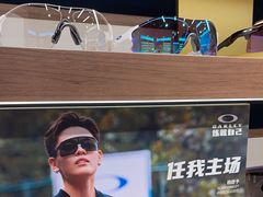 -LensCrafters亮视点(上海万象城店)