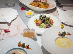 -晶雅花园西餐厅(南京首店)