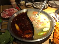 -川渝又一村火锅烤肉自助(步行街店)